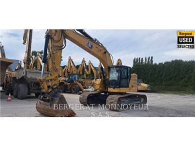 Caterpillar 335 Excavator