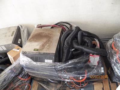 Dynosys Apu.  2371 Hours.  A/C Refrigerant Discharged