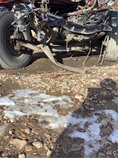 Freightliner Cascadia 125 Front Axle Assembly for a 2015 Freightliner Cascadia