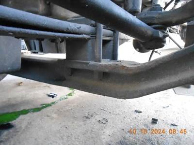 Freightliner Columbia Front Axle Assembly