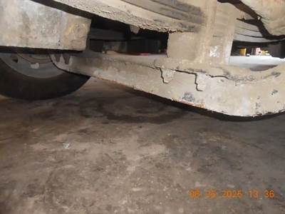 Freightliner Columbia Front Axle Assembly