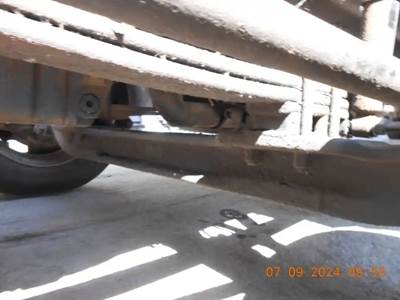 Freightliner FL70 Front Axle Assembly