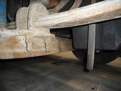 Freightliner FLD Front Axle Assembly