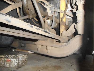 Freightliner FLD Front Axle Assembly