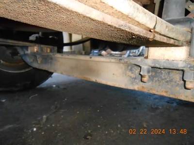 Freightliner M2 106 Front Axle Assembly for a 2011 Freightliner M2106
