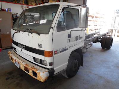 GMC W4500 Front Axle Assembly