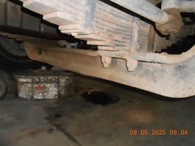 International 2674 Front Axle Assembly