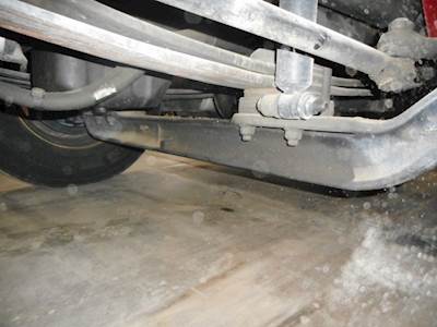 International 4400 SBA Front Axle Assembly