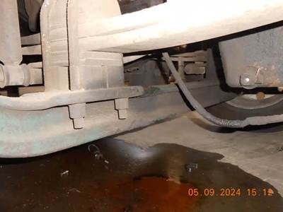 Kenworth T800B Front Axle Assembly