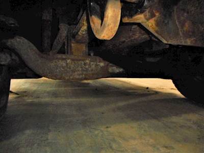 Mack RD686S Front Axle Assembly