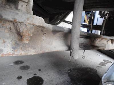 Peterbilt 377 Front Axle Assembly