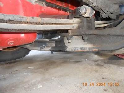 Volvo VNR Front Axle Assembly