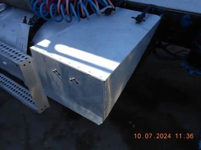Freightliner COE Battery Box