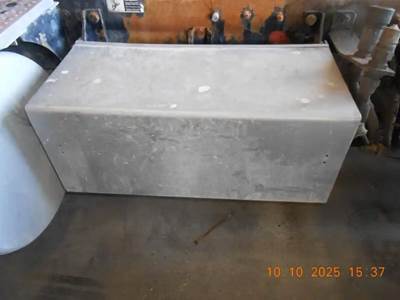 Freightliner Columbia Battery Box
