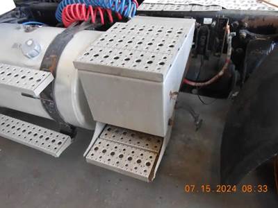 Freightliner M2 Battery Box for a 2010 Freightliner M-2