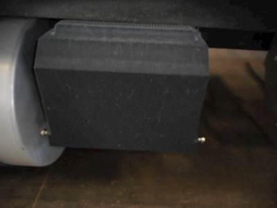 International 9400i Battery Box