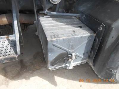 Mack RD688S Battery Box