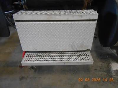 Peterbilt 367 Battery Box