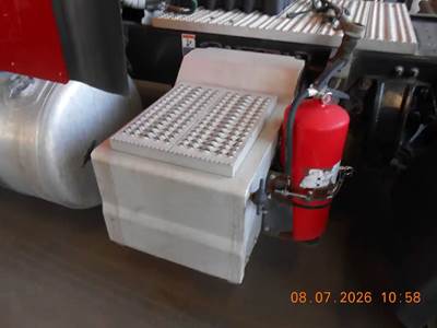 Peterbilt 579 Battery Box