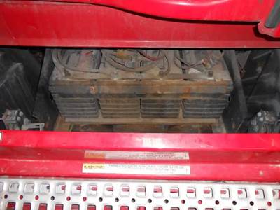 Volvo VNL Battery Box