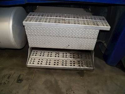 Freightliner Cascadia Battery Box