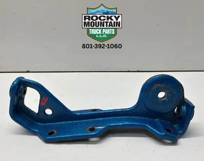 Freightliner Coronado 122 SD Bracket for a 2014 Freightliner 122SD