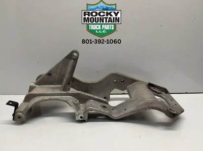 Mercedes-Benz MBE 4000 Bracket for a Mercedes MBE4000