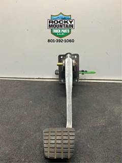 Used 2013 Freightliner M2 106 Air Brake Foot Valve Pedal Assembly, Part # A12-25191-000