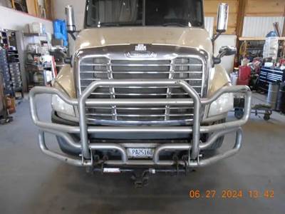 Freightliner Cascadia Front Bumper