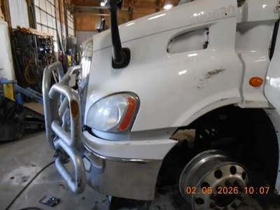 Freightliner Cascadia Front Bumper