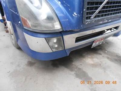 Volvo VNL Front Bumper