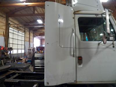 International 8100 Cab Fairing