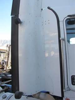 Kenworth T660 Right Cab Fairing