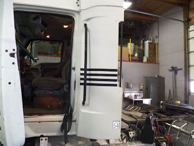 Sterling L9500 Cab Fairing