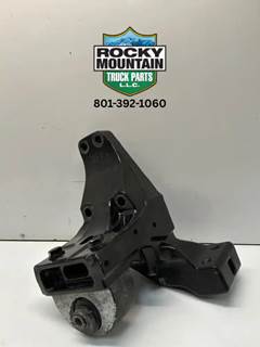 Kenworth T680 Cab Mount