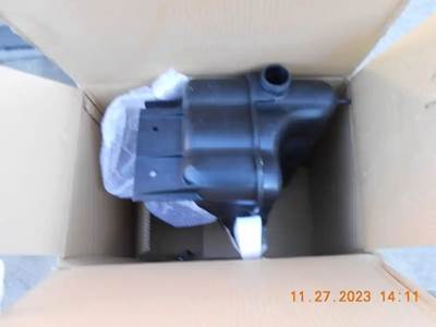 International 9400 Coolant Reservoir