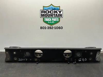 Kenworth T680 Crossmember
