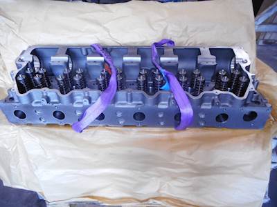 Caterpillar 3406E Cylinder Head