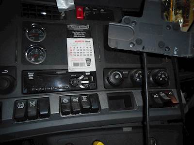 Kenworth T680 Dashboard Assembly