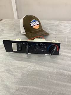 Freightliner Century Class 120 Dashboard Assembly for a Freightliner C120 CENTURY