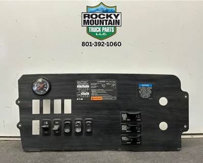 Freightliner Columbia 120 Dashboard Assembly