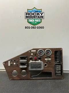 Freightliner FLD Dashboard Assembly