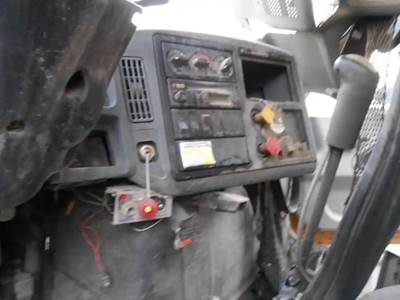 International 7500 Dashboard Assembly
