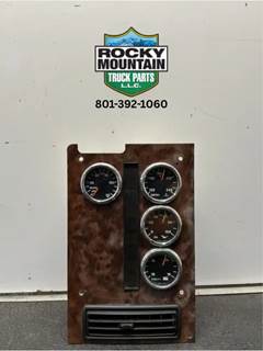 International 9400i Dashboard Assembly