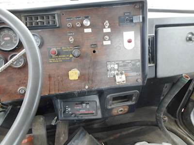 Peterbilt 357 Dashboard Assembly