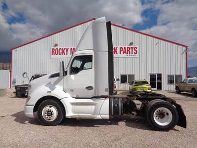 Kenworth T680 Single Axle Day Cab Truck - Cummins 400HP, 10 Speed Ultrashift Plus Automatic