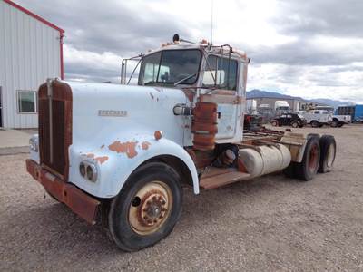 Kenworth W923 Day Cab Truck - Cummins, Manual