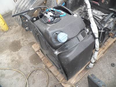 Freightliner Cascadia DEF Tank