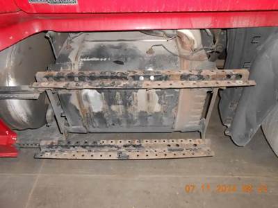 Freightliner Cascadia DPF Filter