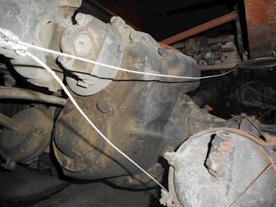 Meritor-Rockwell 20-145 Differential Core for a 1999 Freightliner FLD